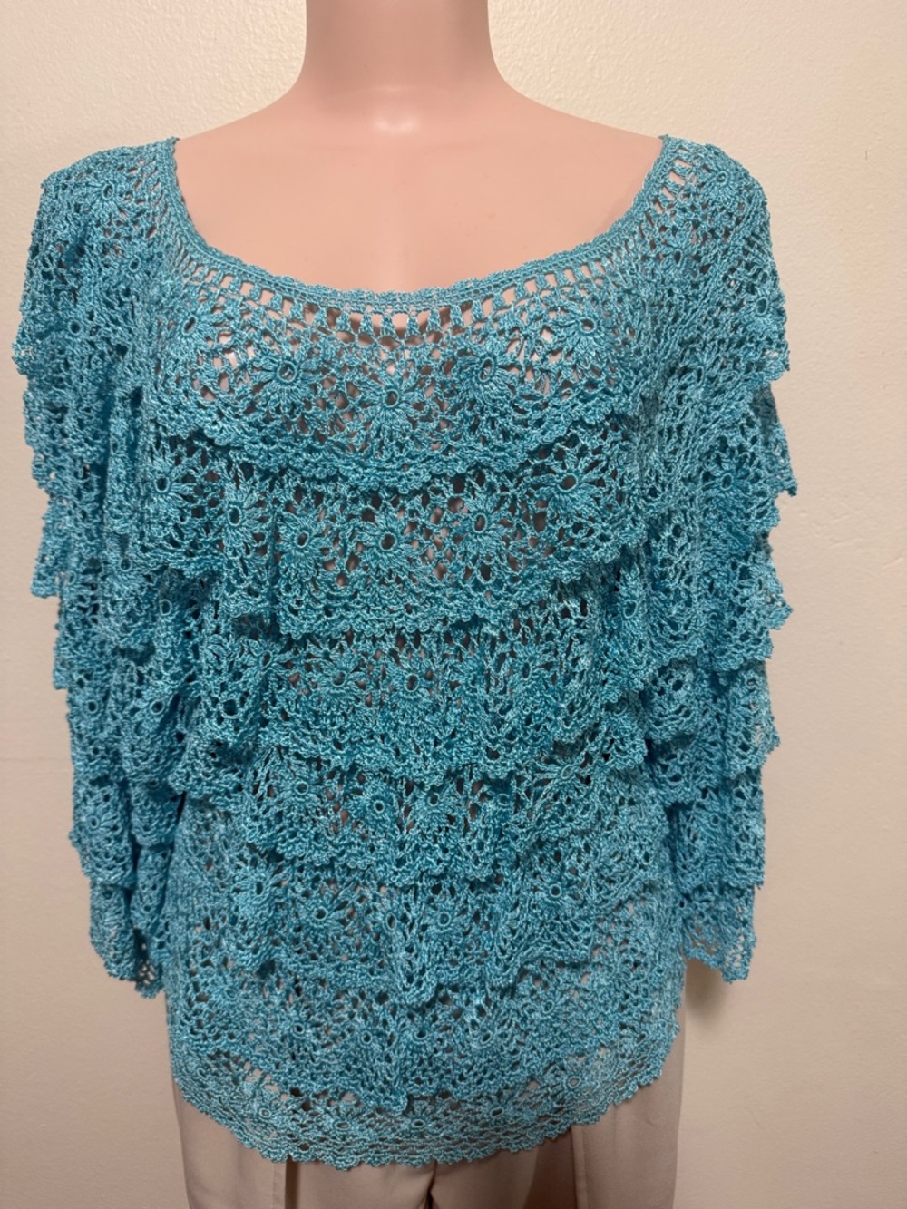 Area.A NWT crochet teal turquoise tiered woman top shirt size Large/XL